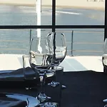 Marina 2*
