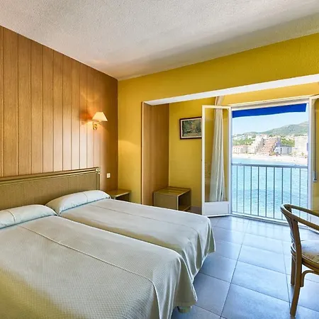 Hotel Marina 2*