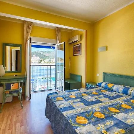 Hotel Marina 2*